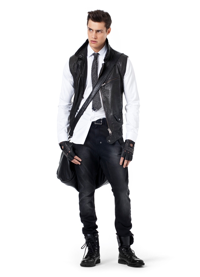 zara-young-ekim-lookbook.03.jpg